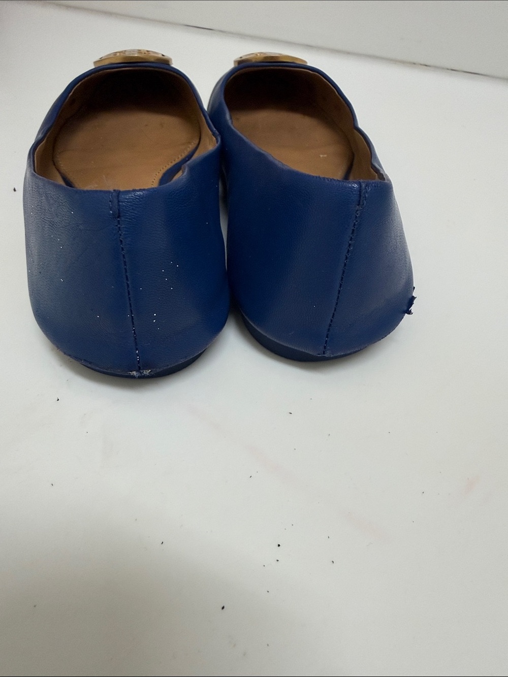 Tory Burch Navy Blue Leather Logo Medallion Ballet Flats - Picture 3 of 8